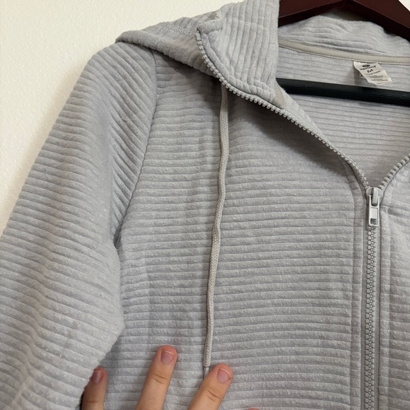 90 degrees Athletic Active Size Medium Gray Ribbed Zip Up Hooded Sweatshirt - Picture 6 of 8